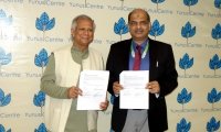 Yunus Centre to Collaborate with Daffodil University Yunus Centre to Collaborate with Daffodil University