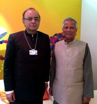 Yunus and Indian Finance Minister discuss finance for the poor Yunus and Indian Finance Minister discuss finance for the poor