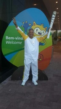 Yunus carries Olympic Torch at Rio 2016 Yunus carries Olympic Torch at Rio 2016