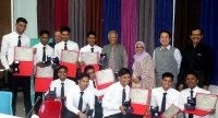 First Batch Graduates from Japan-Automechanic - Social Business Joint-venture Trains Children of Grameen Borrowers First Batch Graduates from Japan-Automechanic - Social Business Joint-venture Trains Children of Grameen Borrowers